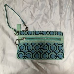 COACH poppy wristlet
